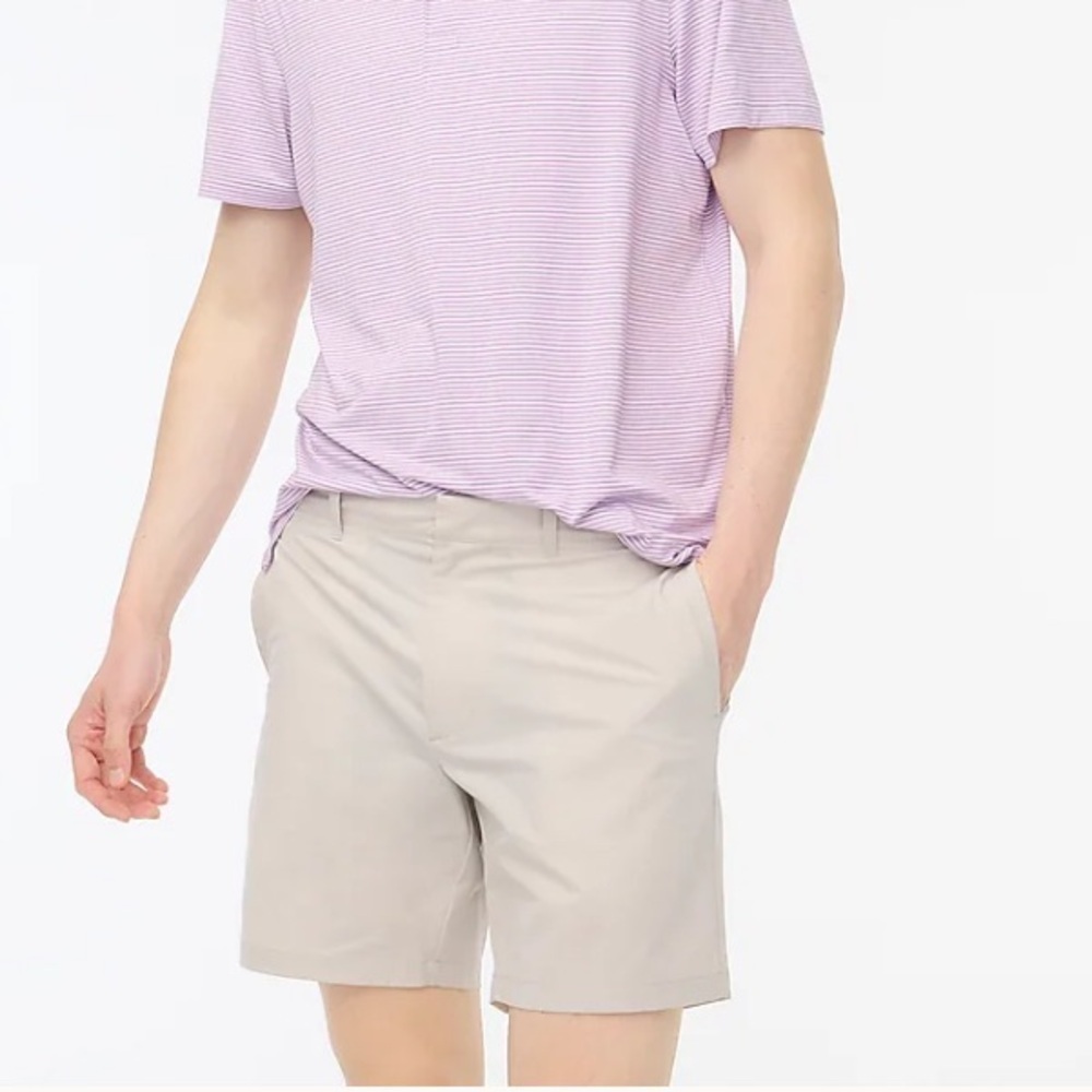 NWOT j crew stone 7" tech short